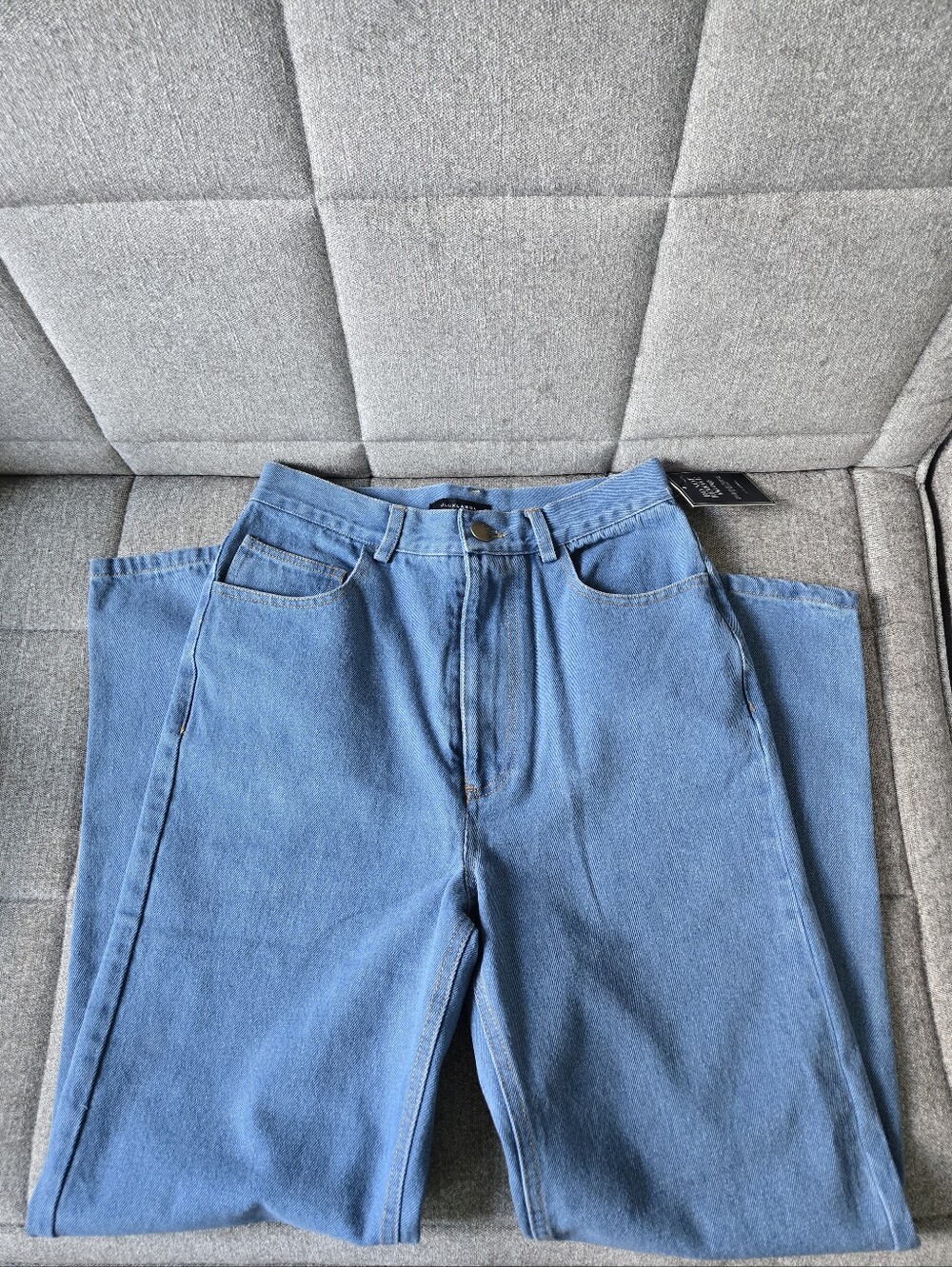JLUXLABEL | Medium Wash Roesia Jeans In Blue Size 25 - Picture 8 of 16